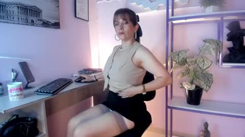Milena online show from 05-29-26, 11:08