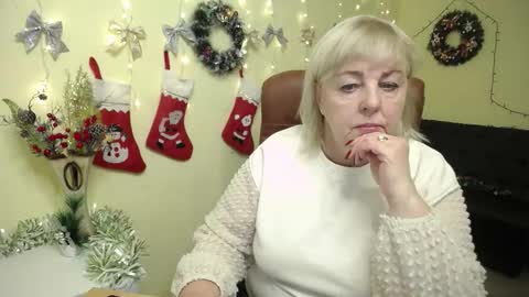 Snapshot of milenawedxy chatting on 12-04-25, 07:39 Milena online show from 12-04-25, 07:39