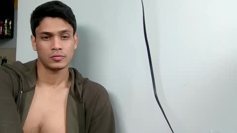 milesmboy online show from 02-21-25, 04:59