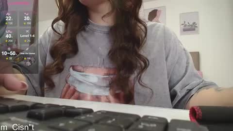 Snapshot of miley_baker chatting on 12-24-24, 04:30 Miley online show from 12-24-24, 04:30