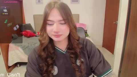 Snapshot of miley_baker chatting on 01-27-25, 01:41 Miley online show from 01-27-25, 01:41