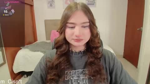 Snapshot of miley_baker chatting on 02-08-25, 01:33 Miley online show from 02-08-25, 01:33