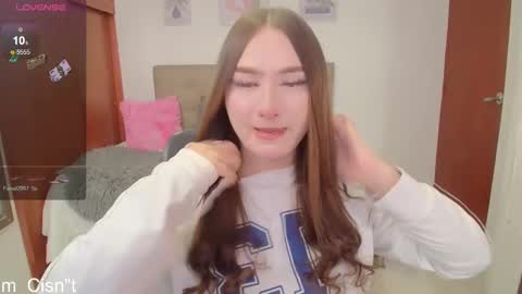 Snapshot of miley_baker chatting on 02-12-25, 02:21 Miley online show from 02-12-25, 02:21