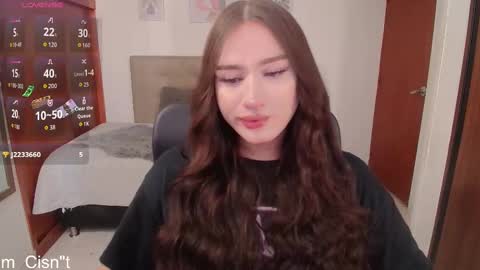 Snapshot of miley_baker chatting on 09-17-25, 01:57 Miley online show from 09-17-25, 01:57