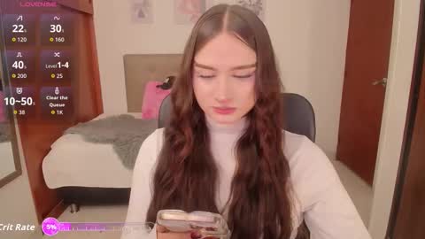 Snapshot of miley_baker chatting on 11-11-25, 01:00 Miley online show from 11-11-25, 01:00