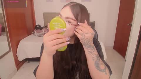 Miley online show from 02-20-26, 03:23