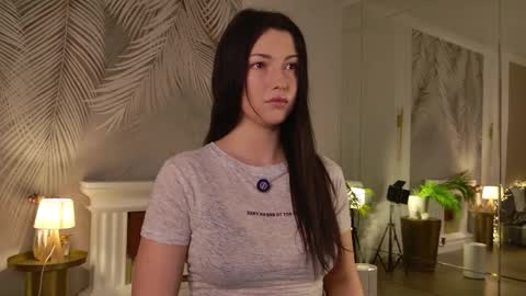 Miley online show from 02-06-26, 06:07