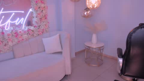 Snapshot of mileycruz_ chatting on 12-07-24, 09:39 Miley Cruz IG miley model23 online show from 12-07-24, 09:39