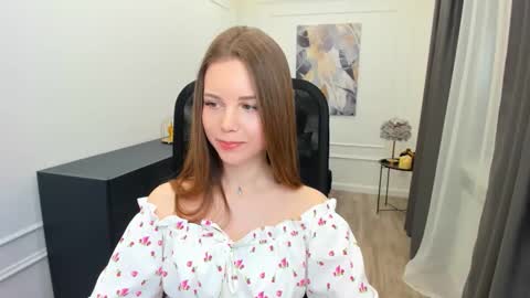 mileygloss online show from 03-08-26, 11:58