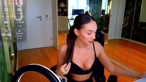 Miley Sin online show from 05-20-26, 09:48