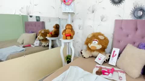 Antonella online show from 02-27-25, 04:10