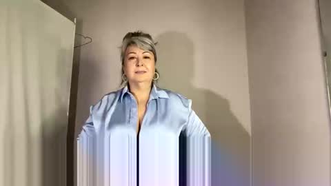 Charlotte online show from 01-17-25, 01:47