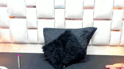 Lili  online show from 04-20-26, 12:30