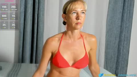 Snapshot of milf_hairy chatting on 10-07-25, 12:46 Christine online show from 10-07-25, 12:46