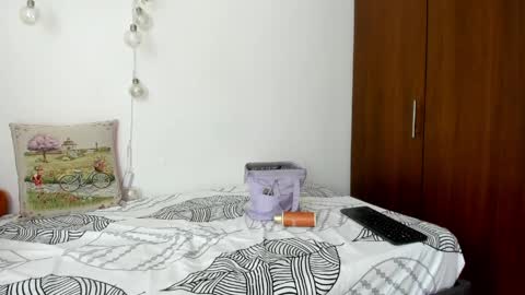 Nakary Bustamante online show from 05-27-26, 07:11