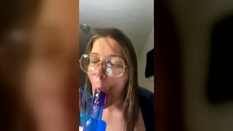 milfmamapeach online show from 07-28-26, 01:56