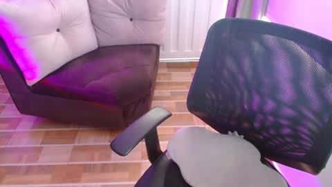 Rosalie  online show from 02-17-25, 01:10