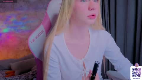 Milia online show from 04-15-26, 11:05