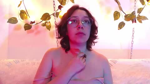 Millie online show from 10-22-25, 02:34