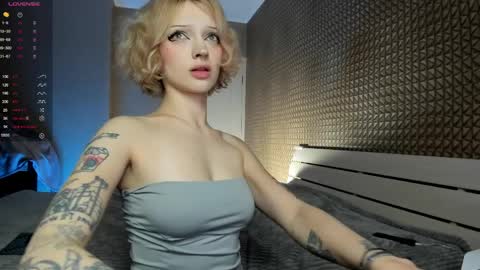 Mila 3 aka Deepthroat World Champion online show from 04-04-26, 01:48