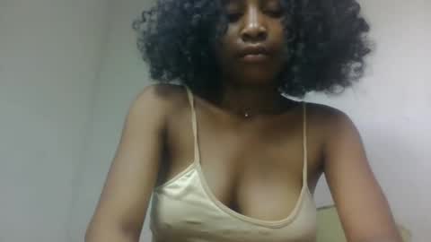 Snapshot of milinasy chatting on 02-06-26, 06:11 milinasy online show from 02-06-26, 06:11