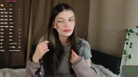 Snapshot of milisa_sweeti chatting on 05-06-26, 07:19 Milisa online show from 05-06-26, 07:19