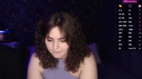 Snapshot of milk_slice chatting on 12-02-24, 10:12 Stella and Neo online show from 12-02-24, 10:12