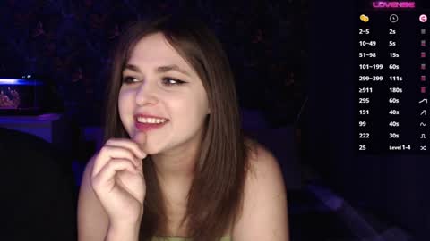 Snapshot of milk_slice chatting on 02-07-25, 10:30 Stella and Neo online show from 02-07-25, 10:30