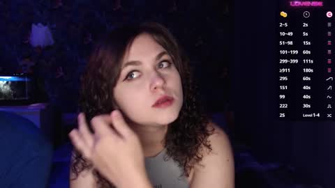 Snapshot of milk_slice chatting on 11-05-25, 04:34 Stella and Neo online show from 11-05-25, 04:34