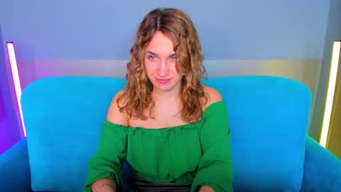 milkablond online show from 02-06-25, 04:53