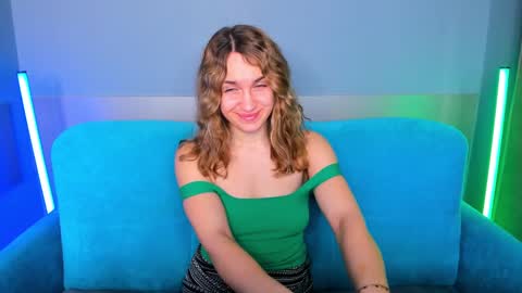 milkablond online show from 02-17-25, 03:58