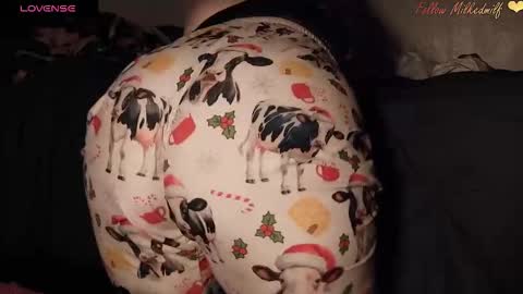 milkedmilf online show from 03-21-26, 08:19