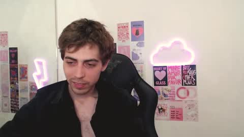 milkhunter_ online show from 04-16-26, 08:53