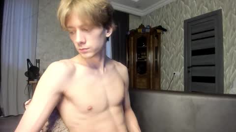 Snapshot of milkiwy chatting on 02-15-26, 04:31 Isaac online show from 02-15-26, 04:31