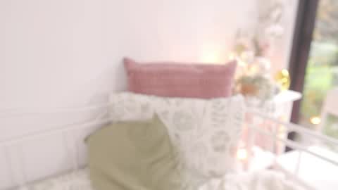 milky_0 online show from 06-05-26, 07:19