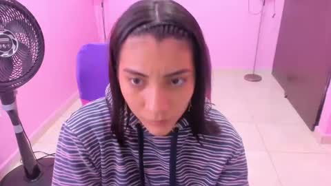 Snapshot of milky__boobs69 chatting on 12-23-24, 12:41 vale online show from 12-23-24, 12:41