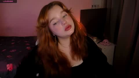 Snapshot of milky_wayx chatting on 12-04-24, 05:27 Lisa online show from 12-04-24, 05:27