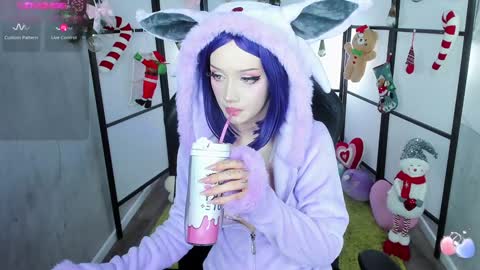 Snapshot of milkycute chatting on 01-04-25, 09:52 milky cute online show from 01-04-25, 09:52