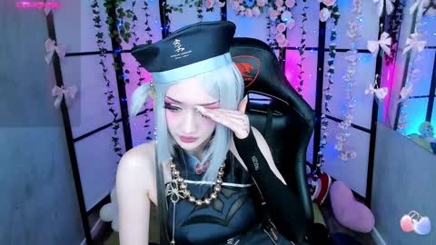 Snapshot of milkycute chatting on 02-04-25, 10:02 milky cute online show from 02-04-25, 10:02