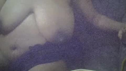 Snapshot of milkymom256 chatting on 12-02-25, 11:45 milkymom256 online show from 12-02-25, 11:45