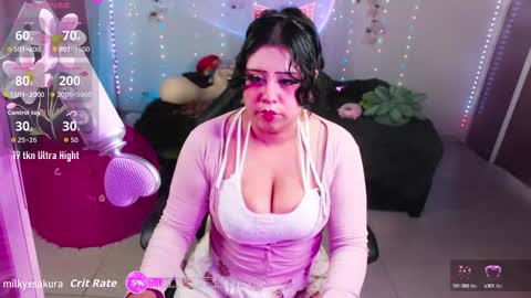 Snapshot of milkysakura chatting on 09-28-25, 10:37 Abby Lilia online show from 09-28-25, 10:37