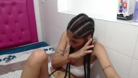 Snapshot of milkyway_18 chatting on 01-23-25, 04:04 milkyway_18 online show from 01-23-25, 04:04