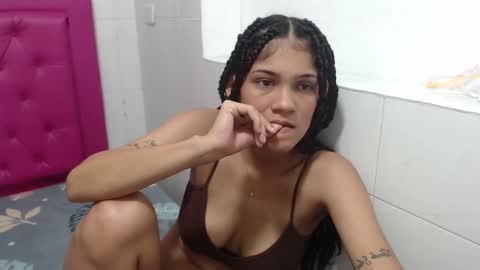 Snapshot of milkyway_18 chatting on 03-06-25, 01:24 milkyway_18 online show from 03-06-25, 01:24