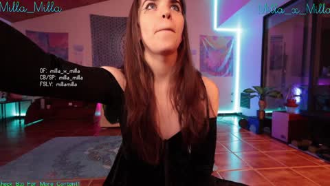 milla_milla online show from 01-06-25, 08:24