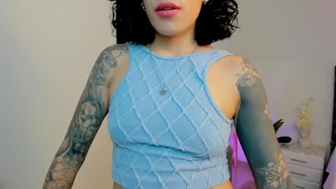 Snapshot of milla_pixxie chatting on 12-16-24, 07:48 Milagros online show from 12-16-24, 07:48