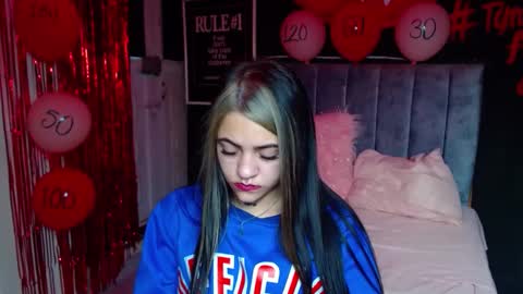 Violeta online show from 02-13-25, 07:10