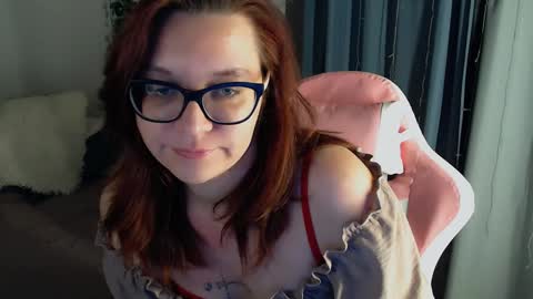 Milla online show from 01-19-25, 05:07