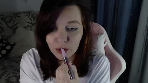 Snapshot of millapoolys chatting on 04-20-26, 08:10 Milla online show from 04-20-26, 08:10
