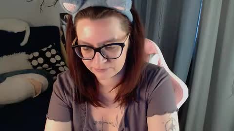 Snapshot of millapoolys chatting on 06-20-26, 03:59 Milla online show from 06-20-26, 03:59