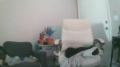 millenamoo online show from 09-09-25, 03:22